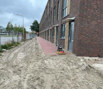 Grondwerk 75 woningen Lagewei te Barendrecht