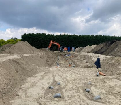 Grondwerk 75 woningen Lagewei te Barendrecht